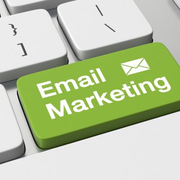 email marketing button green keyboard